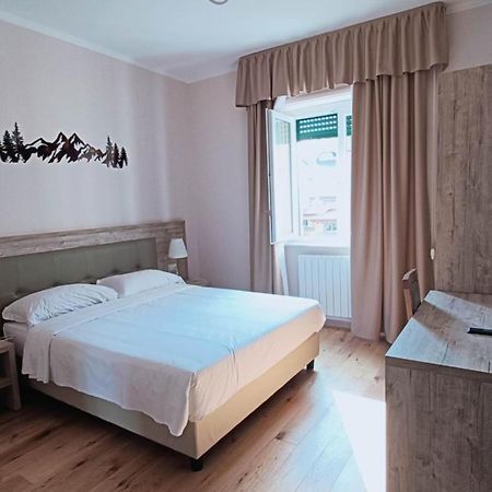 Guesthouse Central Station Group - Via Ponte Seveso 18 ミラノ エクステリア 写真