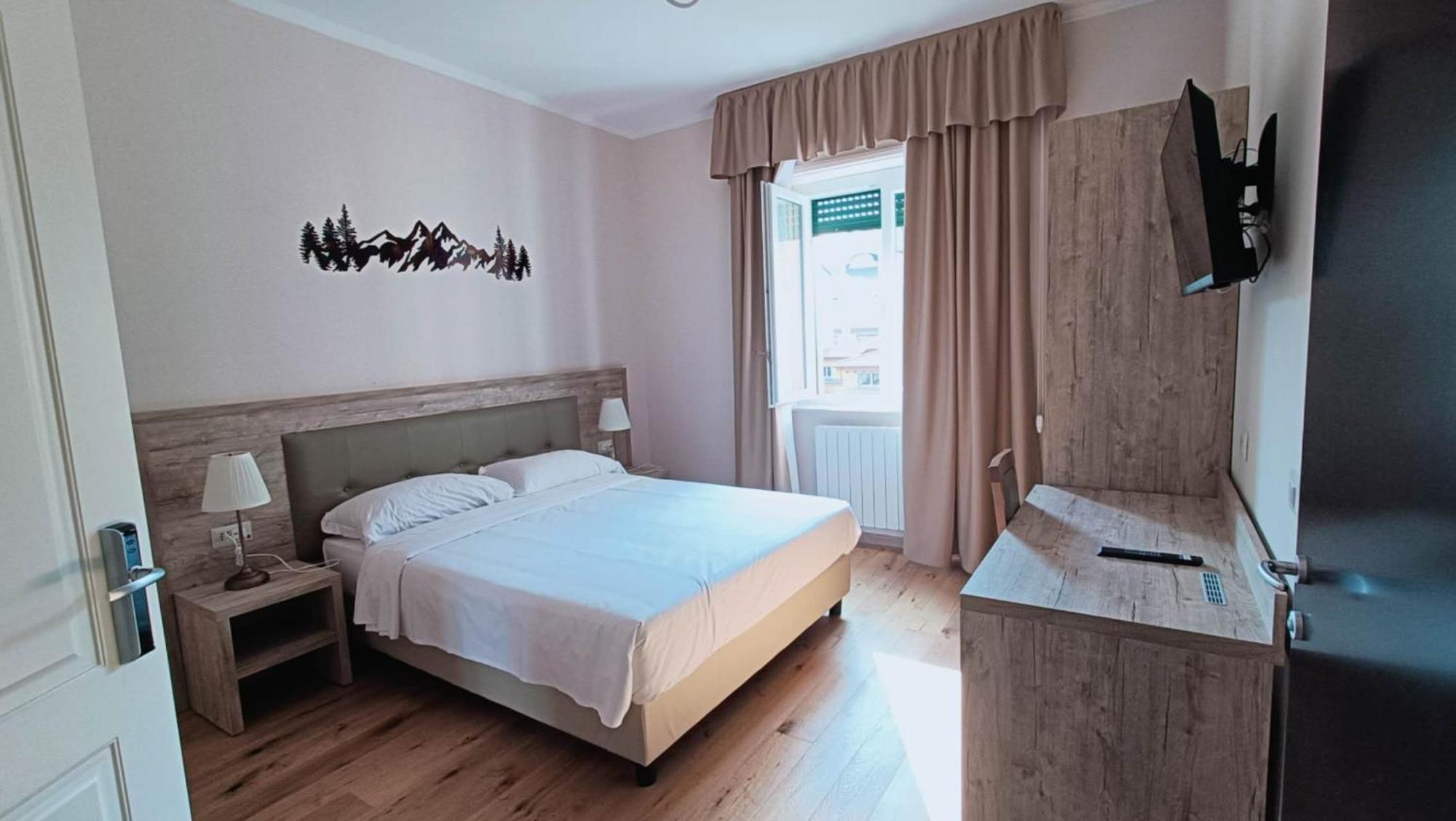 Guesthouse Central Station Group - Via Ponte Seveso 18 ミラノ エクステリア 写真
